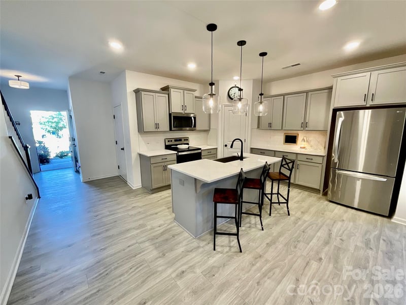 11009 Pagebrook Ln, Charlotte, NC 28214