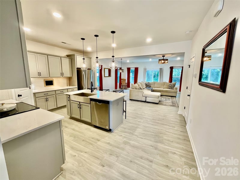 11009 Pagebrook Ln, Charlotte, NC 28214