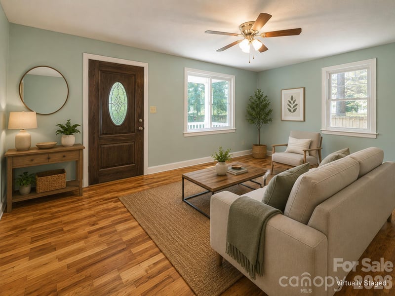 4 La Rue St, Asheville, NC 28806
