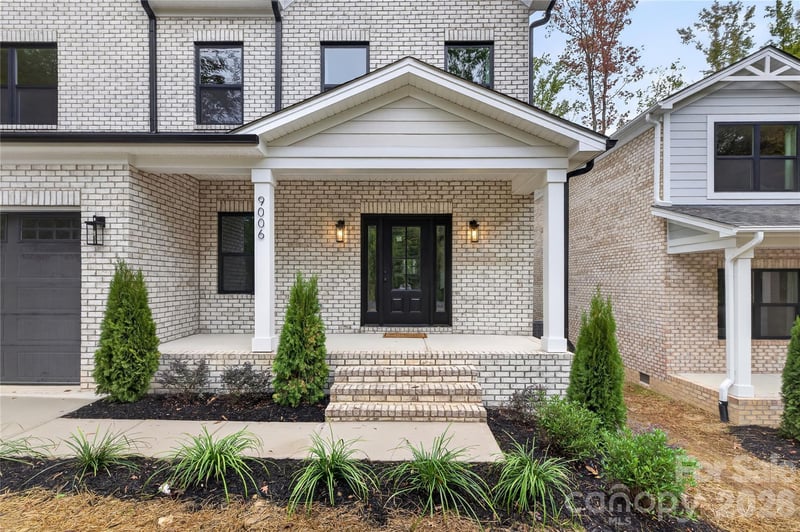 9006 Pinenoll Ln, Charlotte, NC 28215