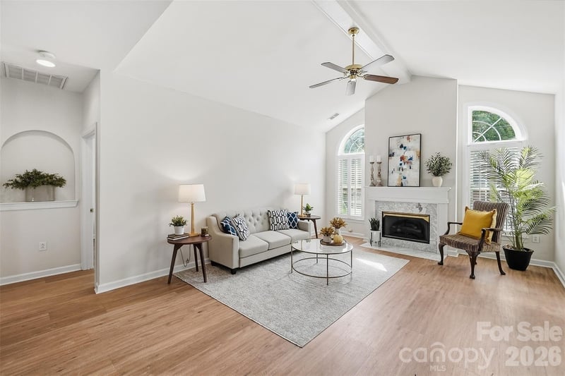 9920 Park Willow Dr, Charlotte, NC 28210