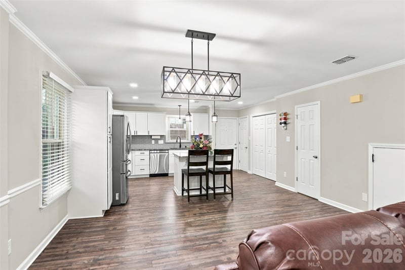 813 Jamestown Dr #6, Gastonia, NC 28056