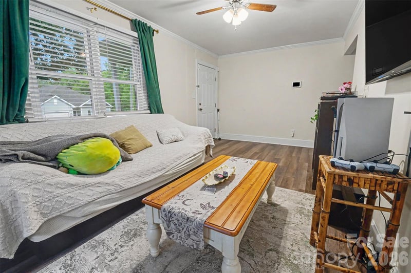 405 Killian Ave, Mount Holly, NC 28120