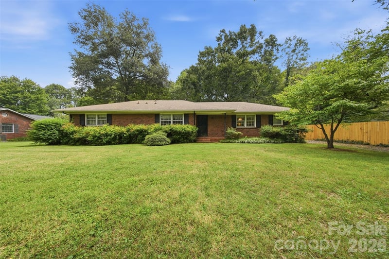 4913 S New Hope Rd, Belmont, NC 28012