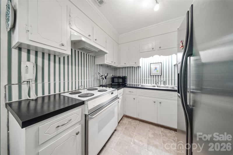 4913 S New Hope Rd, Belmont, NC 28012