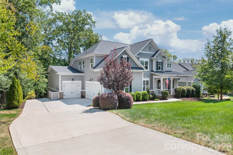 229 South Shore Dr, Belmont, NC 28012