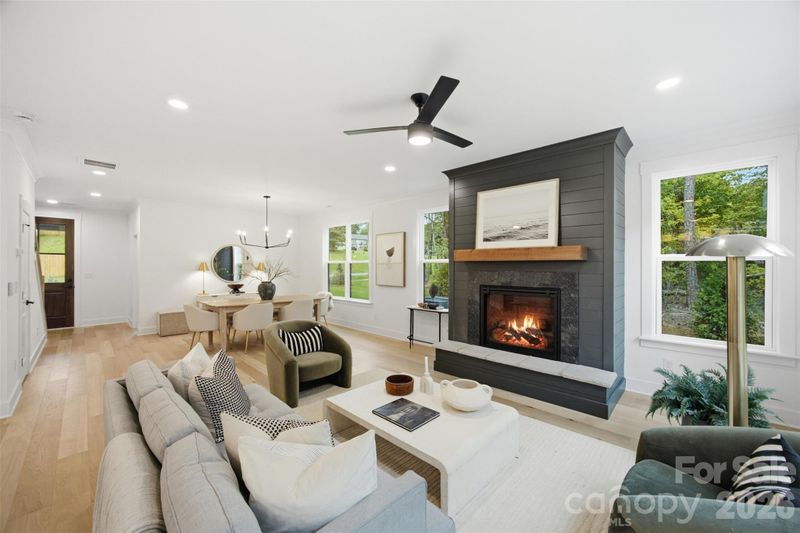 135 Parkdale Dr, Belmont, NC 28012
