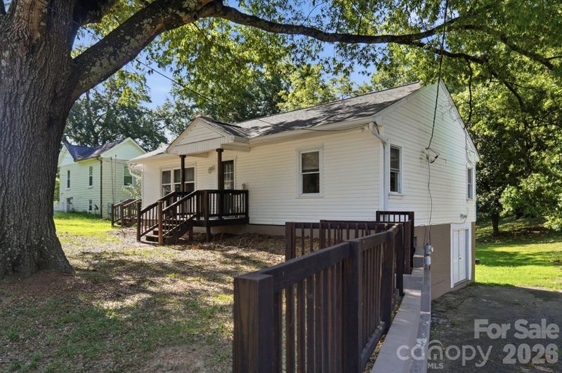 317 E 4th Ave, Gastonia, NC 28054