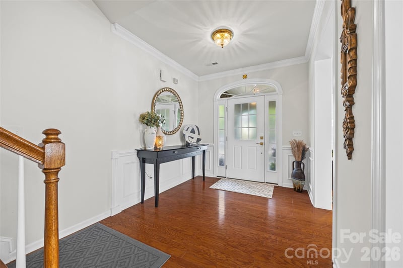 8632 Sequoia Grove Ln, Charlotte, NC 28214
