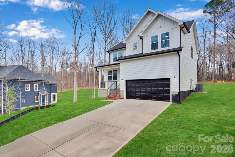 146 Forest Creek Dr, Statesville, NC 28625