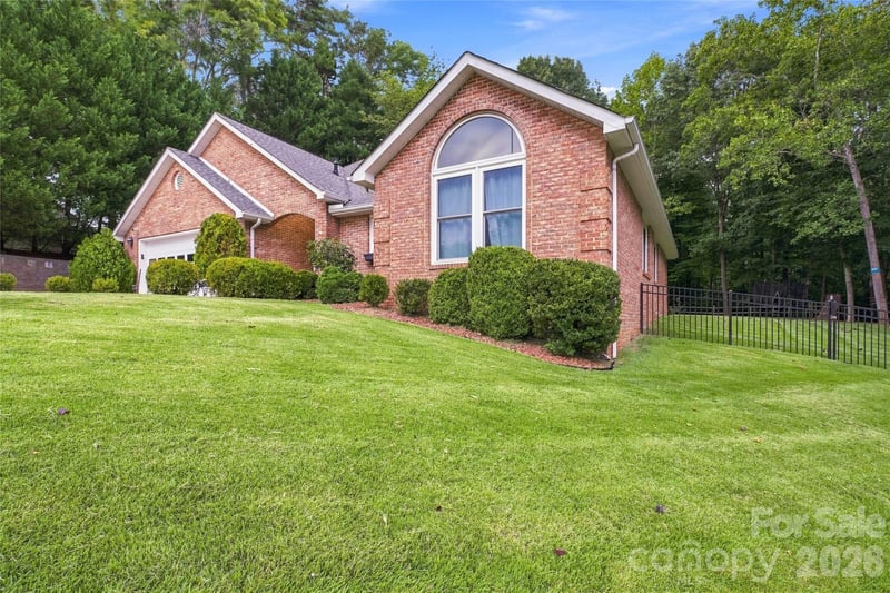 805 Isle Of Palms Ct, Fort Mill, SC 29708