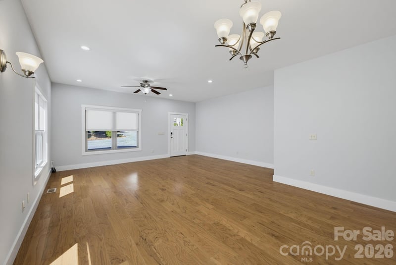 25 Gratitude Dr, Asheville, NC 28806