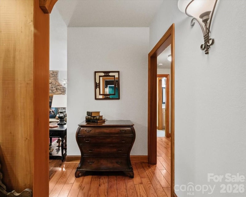 81 Creekside Way #F202, Burnsville, NC 28714