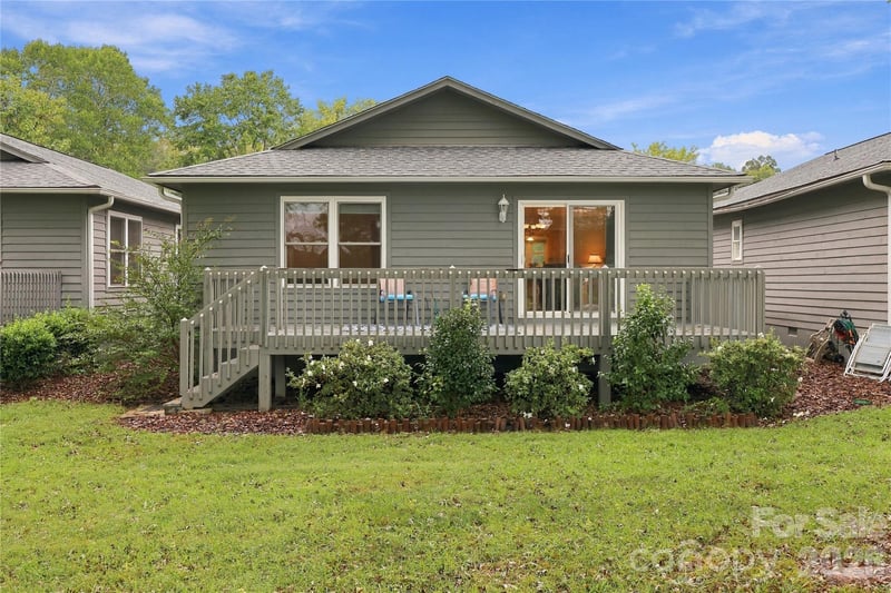 53 Southern Fairway Ct #D2, Etowah, NC 28729