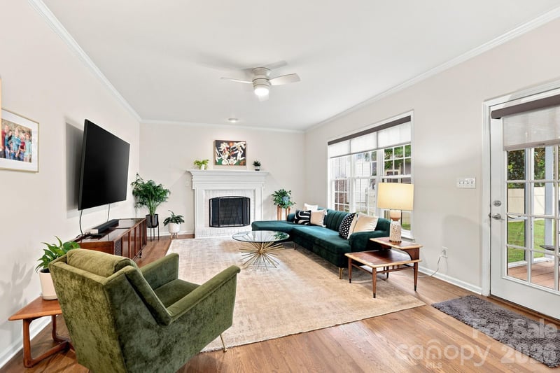 12415 Oakbriar Ln, Charlotte, NC 28273