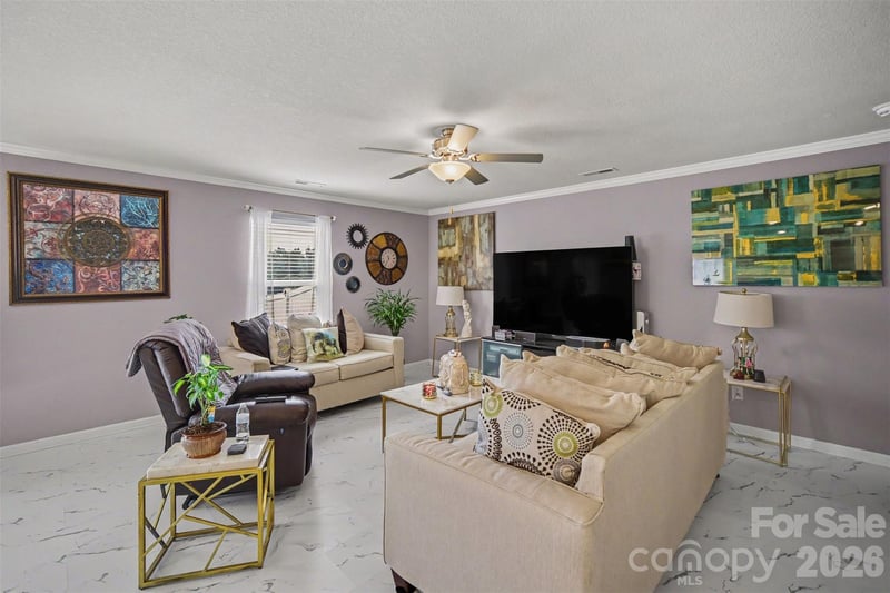 3903 Rosfield Dr, Charlotte, NC 28214
