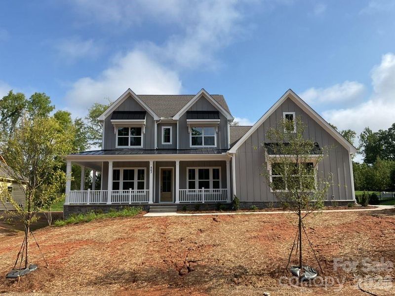 843 Lakeforest Dr, Belmont, NC 28012