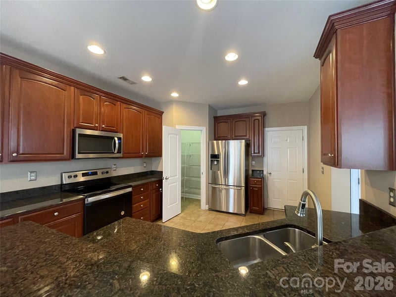 12220 Red Rust Ln, Charlotte, NC 28277