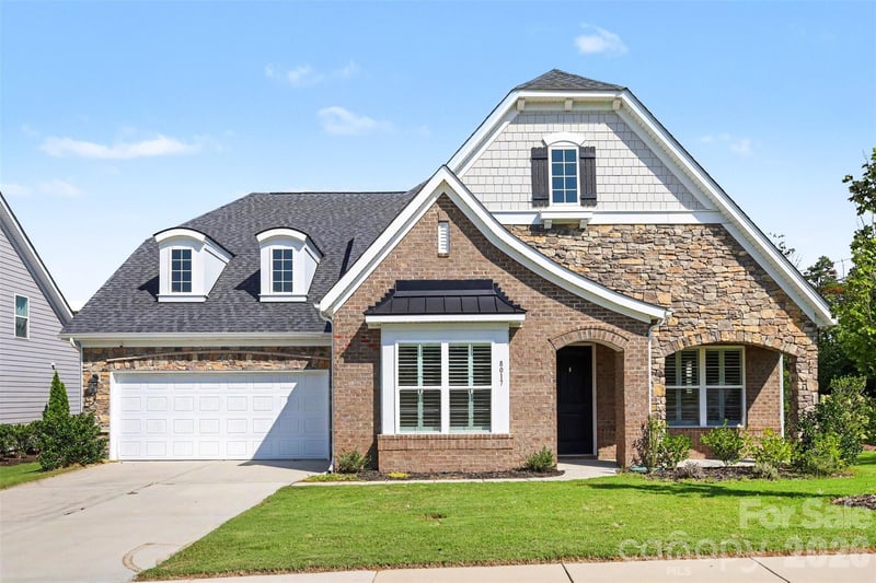 8017 Creek Park Dr, Denver, NC 28037