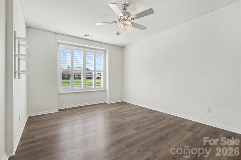 8017 Creek Park Dr, Denver, NC 28037