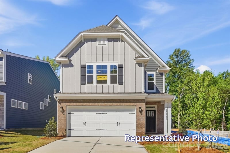 13135 Foxberry Rd, Charlotte, NC 28213