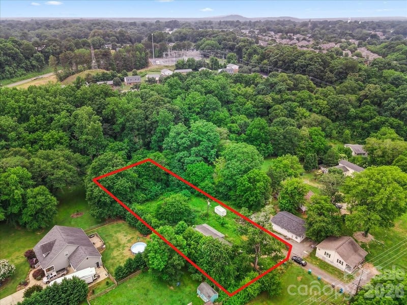 668 Childers St, Belmont, NC 28012
