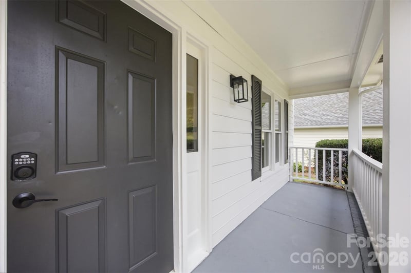 7241 Mcteal Pl, Charlotte, NC 28262