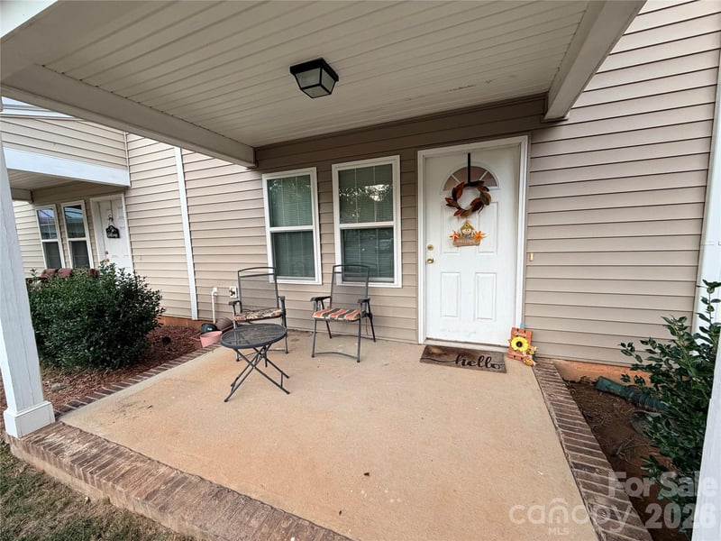 368 E Mills Ave, Mooresville, NC 28115
