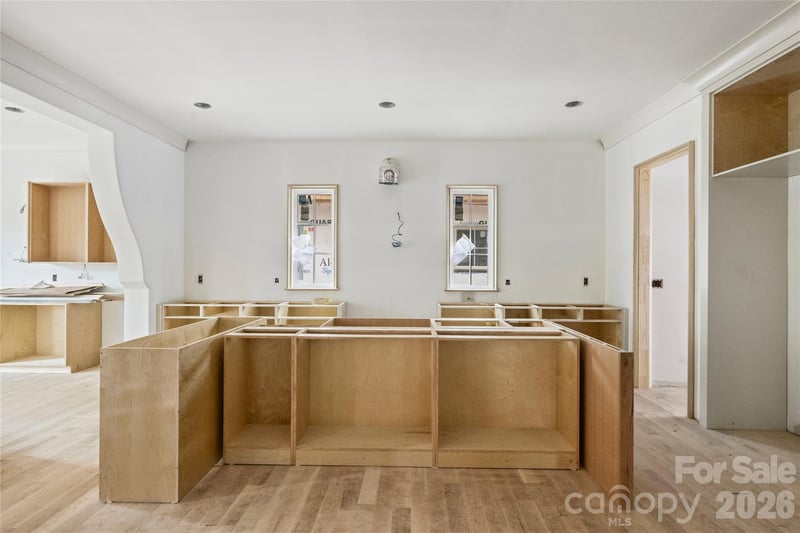 355 Tranquil Ave, Charlotte, NC 28209
