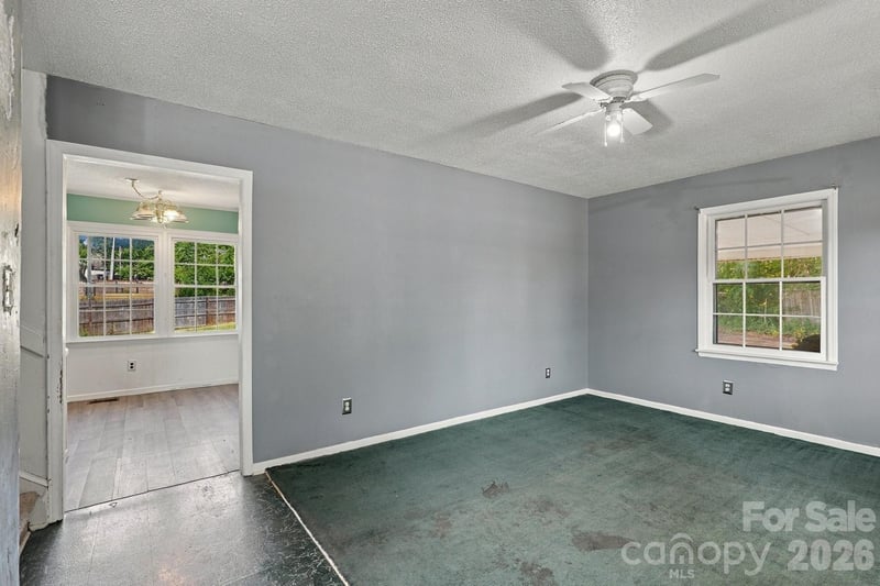 2116 Deepwood Ct, Gastonia, NC 28054