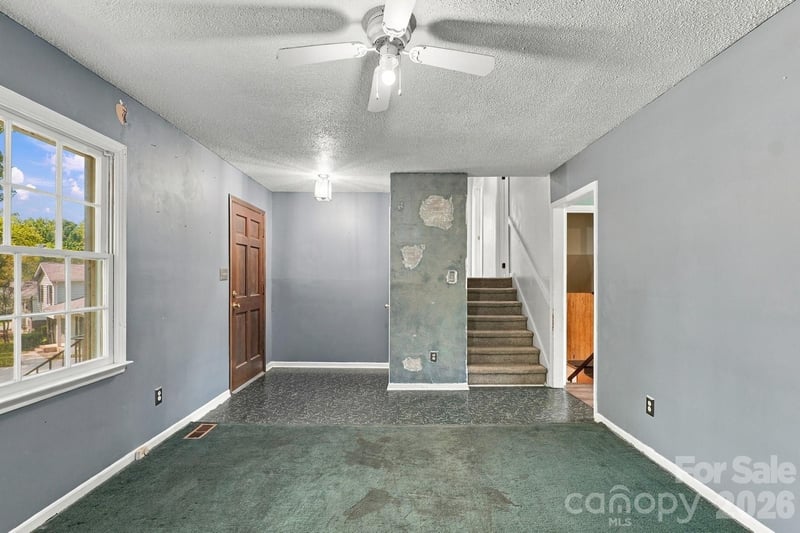 2116 Deepwood Ct, Gastonia, NC 28054