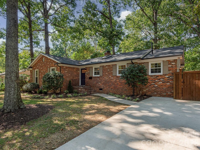 5524 Seacroft Rd, Charlotte, NC 28210