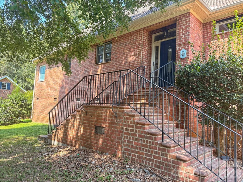 1304 Glenview Ln, Rock Hill, SC 29730