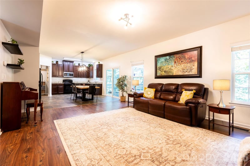 7532 W Berkeley Rd, Denver, NC 28037