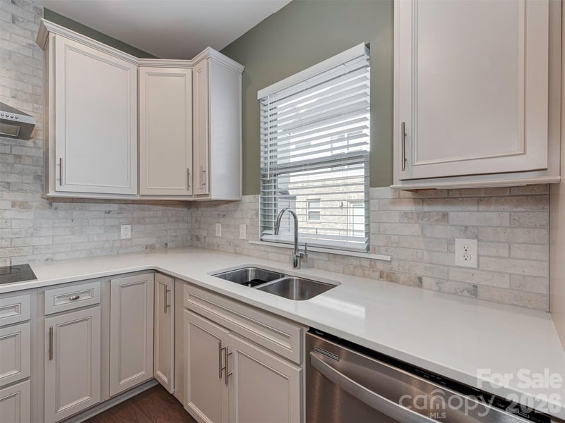 16023 Roscoe Ln #L52, Charlotte, NC 28204