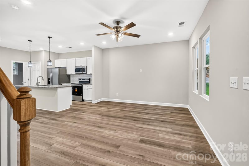 1416 Old Charlotte Rd, Statesville, NC 28677