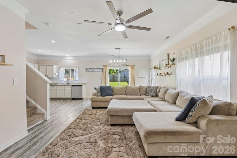 10302 Hugue Way, Charlotte, NC 28214