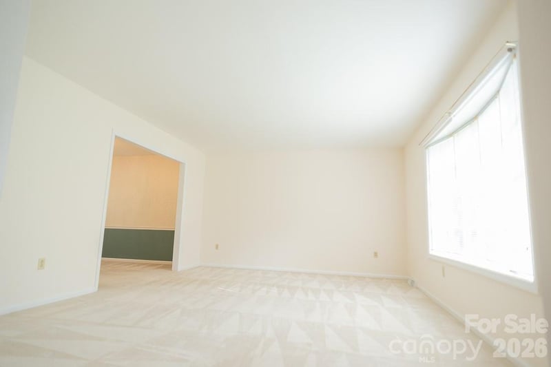 3401 Tracelake Dr, Matthews, NC 28105