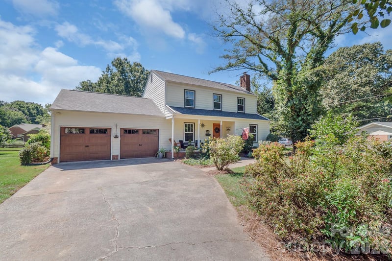 13136 Blacksmith Ct, Matthews, NC 28105