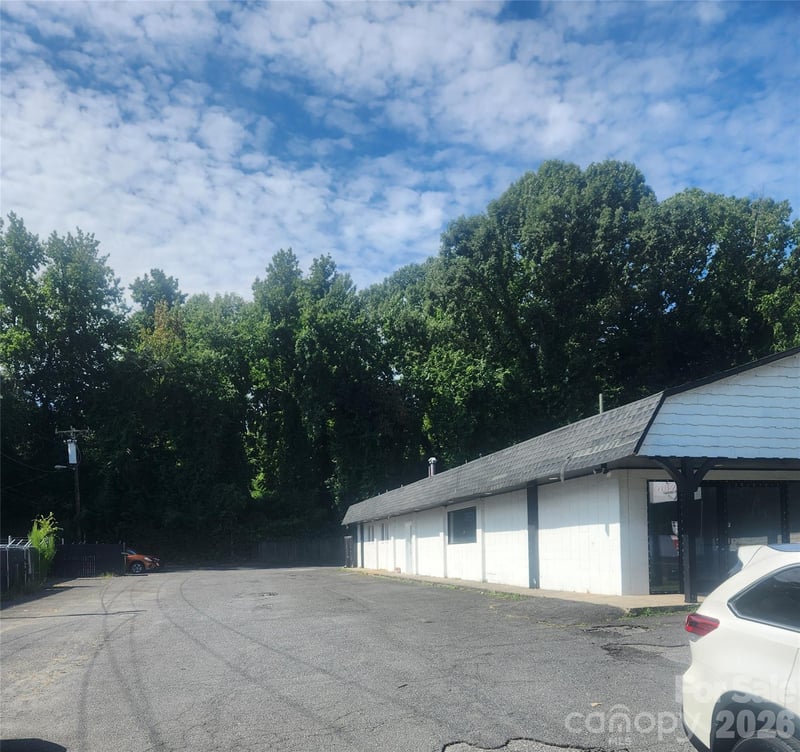 3108 E Independence Blvd, Charlotte, NC 28205