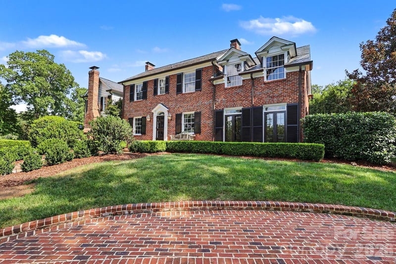1401 Queens Rd W, Charlotte, NC 28207