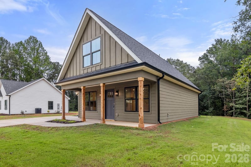 137 Mccorkle St, York, SC 29745