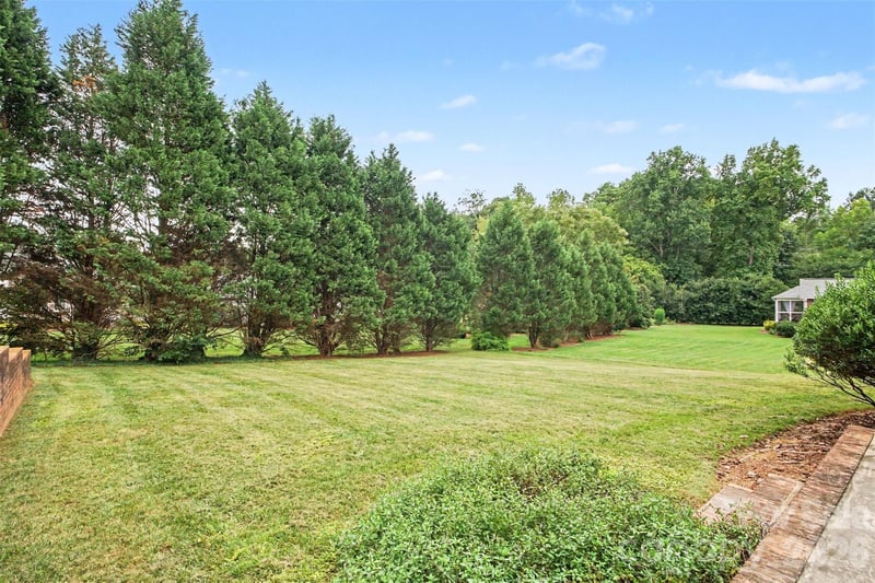 122 Hazeltine Ct, Salisbury, NC 28144