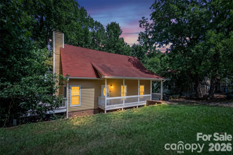 4066 Triton Dr, Tega Cay, SC 29708
