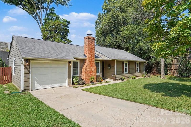 11407 Treebark Dr, Pineville, NC 28134
