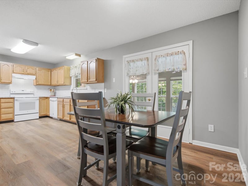 155 S Grandview Rd, Clover, SC 29710