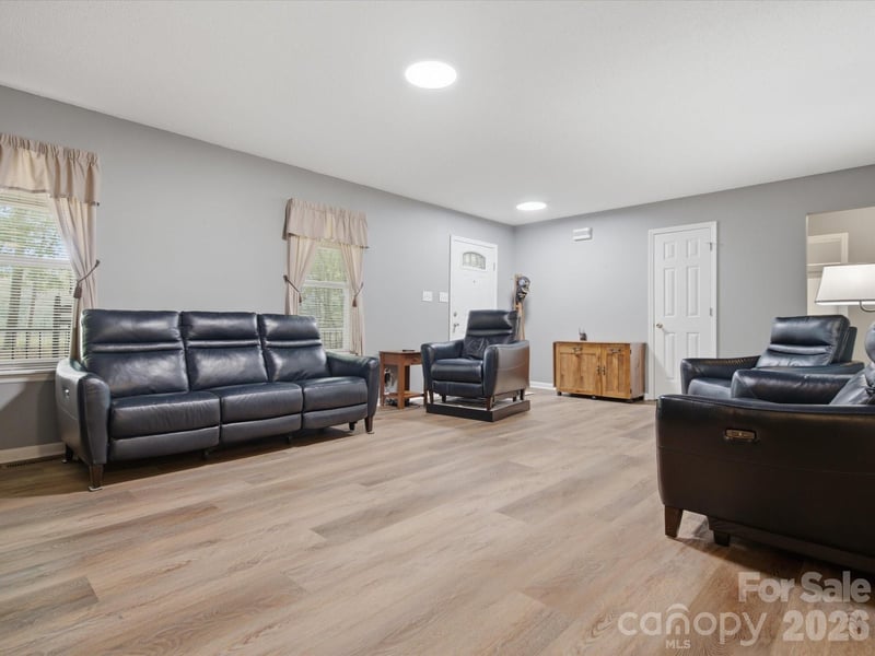 155 S Grandview Rd, Clover, SC 29710