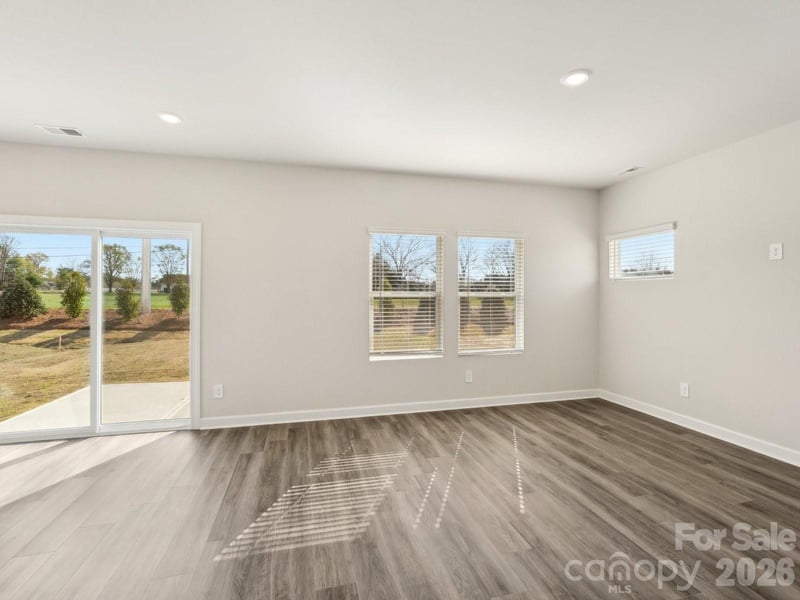 2414 Maxton Dr, Salisbury, NC 28144