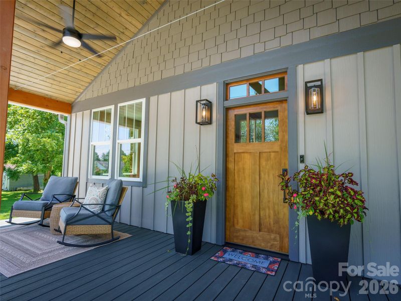 42 Summit Ave, Brevard, NC 28712