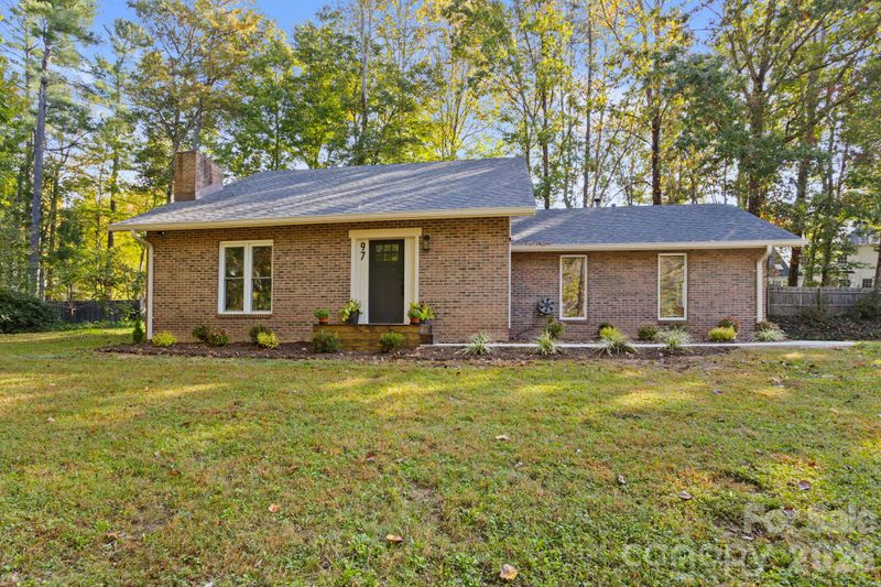 97 Wilkie Way, Fletcher, NC 28732
